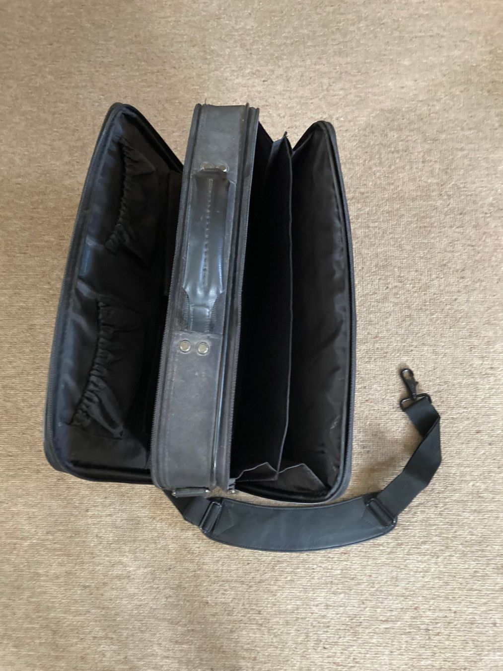 Valigie & Borse: DICATO Akten/Lapp-TopTasche – Usato da Andeer venduto da JDOGG 2
