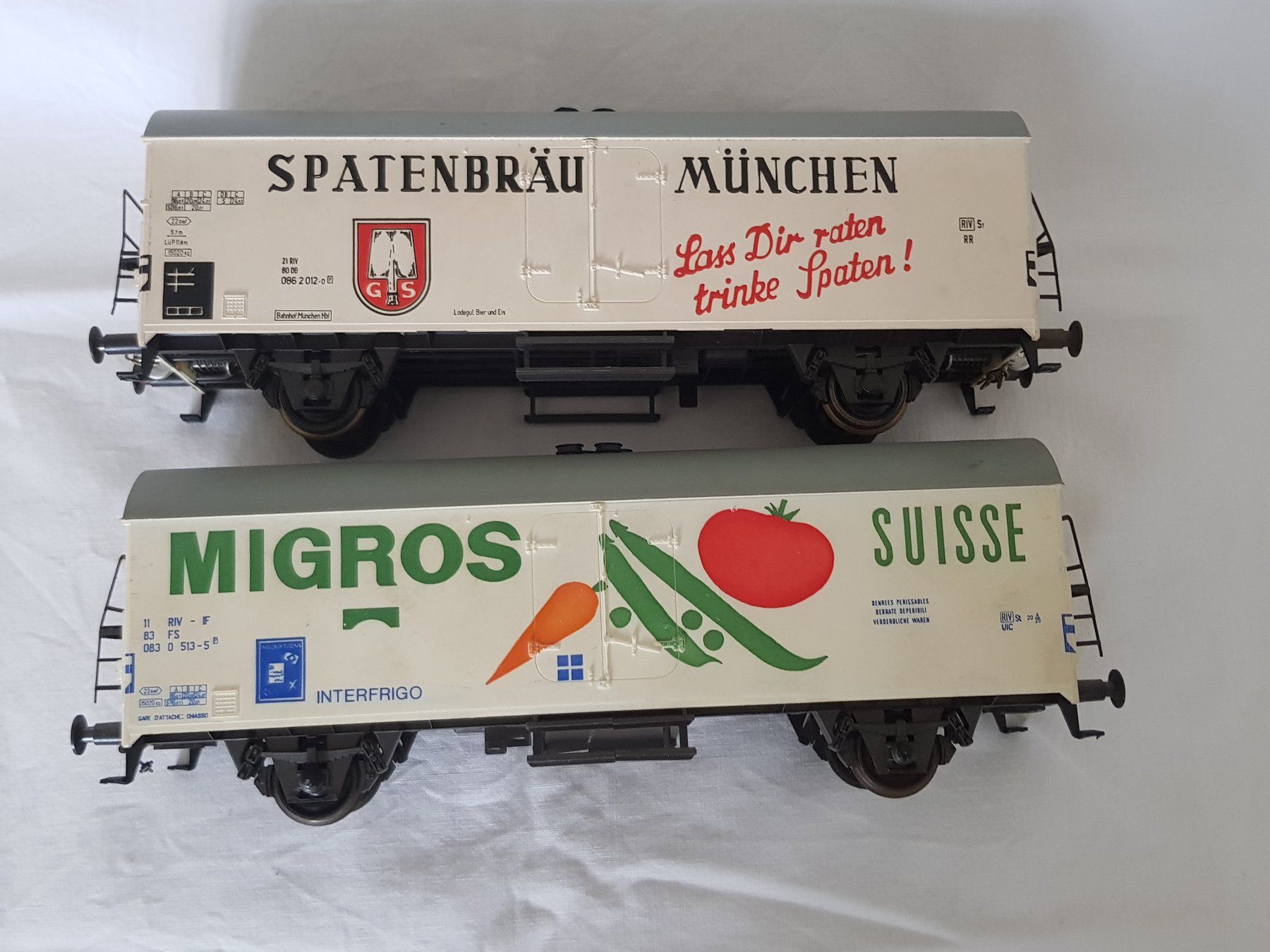 Rivarossi Modelleisenbahnen: 2 Rivarossi Bastelwagen – Gebraucht aus Luzern von inca55 2