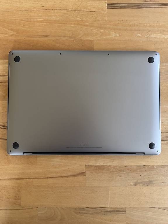 Apple Notebook: Apple Macbook Pro 2019 16" Zoll 512GB – Usato da Lommis venduto da Hitsch1234 1