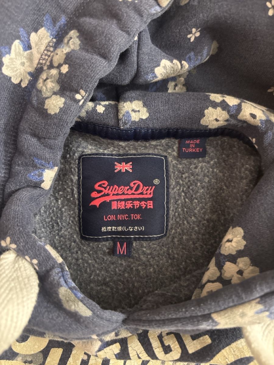 Superdry Maglioni & Felpe: Set 2 Damen Superdry Hoodie, Gr. M – Usato da Wilen b. Wil venduto da b-mountain 7