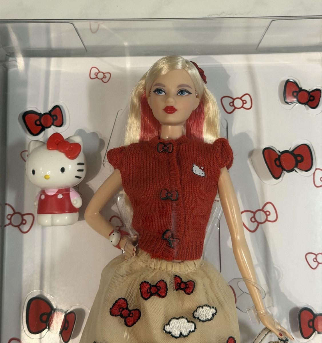 Bambole: 2017 Hello Kitty Barbie Signature – Nuovo e nell'imballaggio originale da Bürglen TG venduto da SonneMondSterne99 5