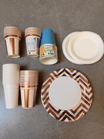Partygeschirr Set Becher und Teller neuwertig