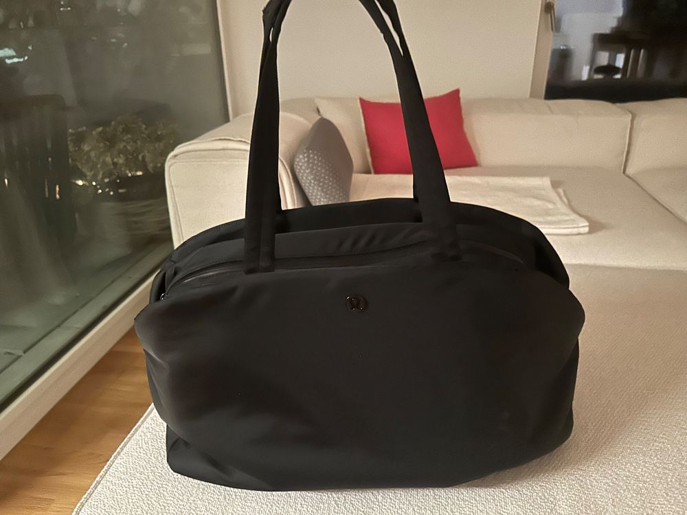Lululemon Weekender Bag Kaufen auf Ricardo