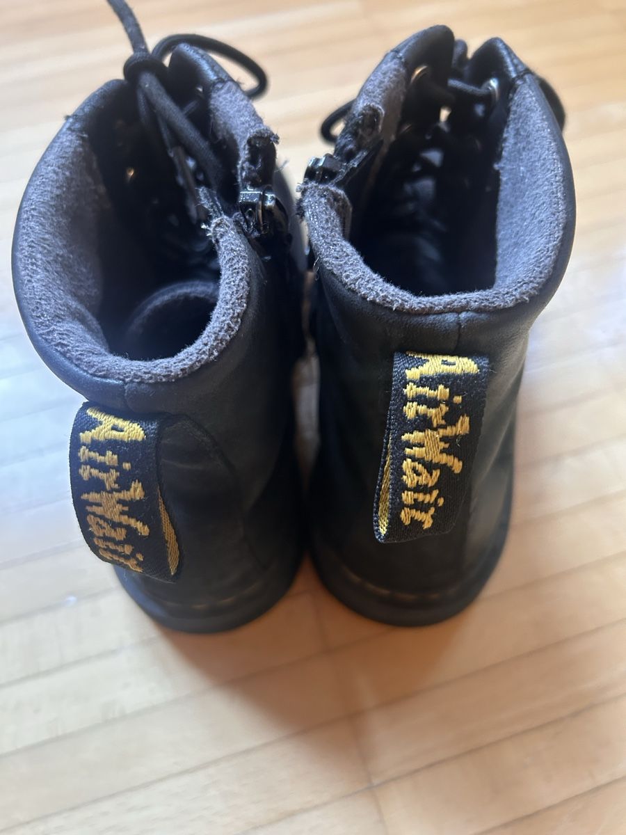 Dr. Martens Scarpe per ragazze: Dr. Martens Stiefel, Grösse 35 – Usato da Winterthur venduto da edel-wyss 1