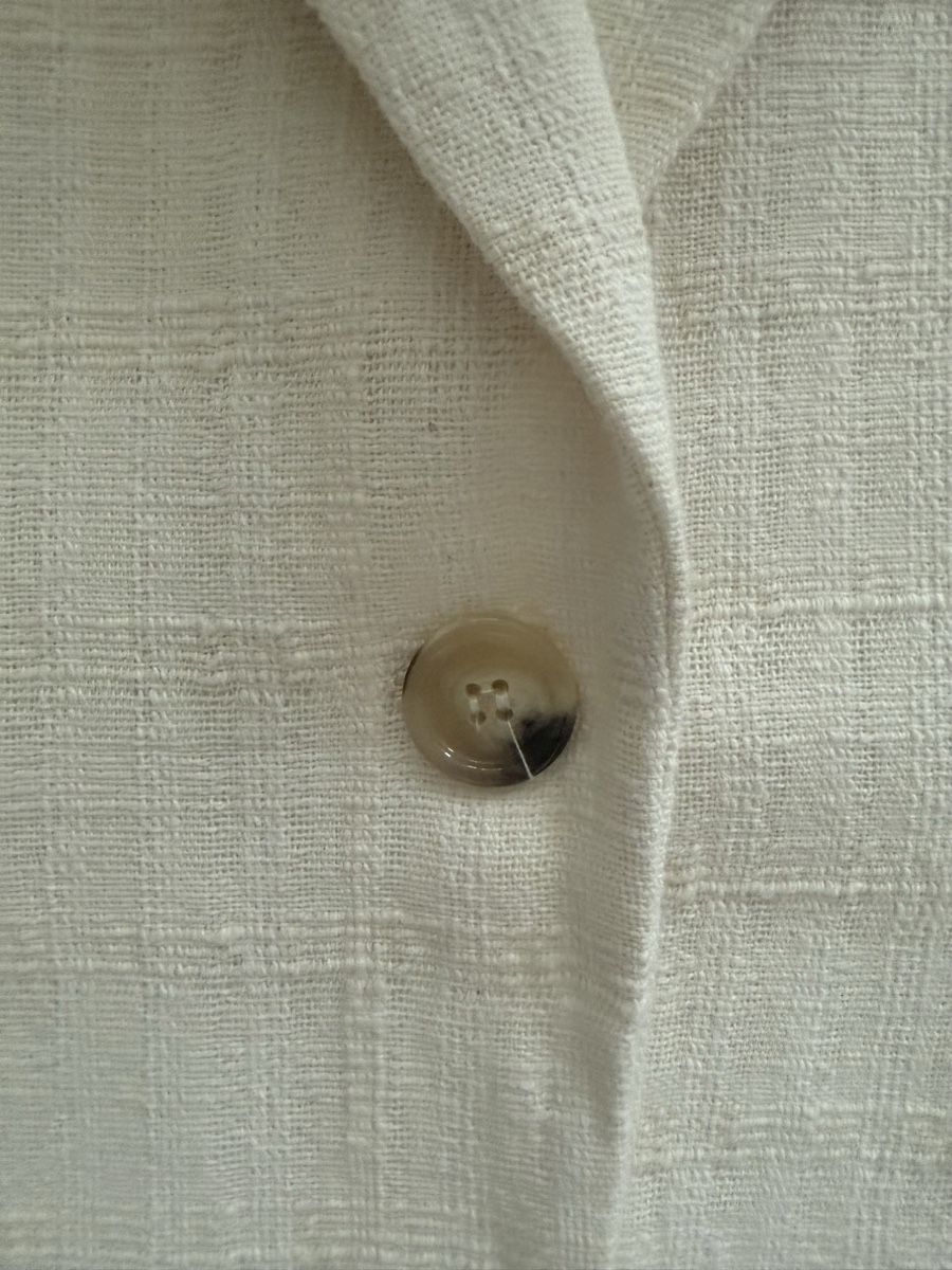 Zara Giacche: Zara Cream Blazer -  Size S – Nuovo (secondo la descrizione) da Montreux venduto da jvo_vg8n 2