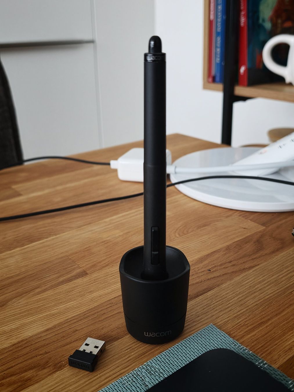 Wacom Tablet PC: Wacom Intuos Pro Grafik Tablet – Gebraucht aus Bern von pik_8mgh 2