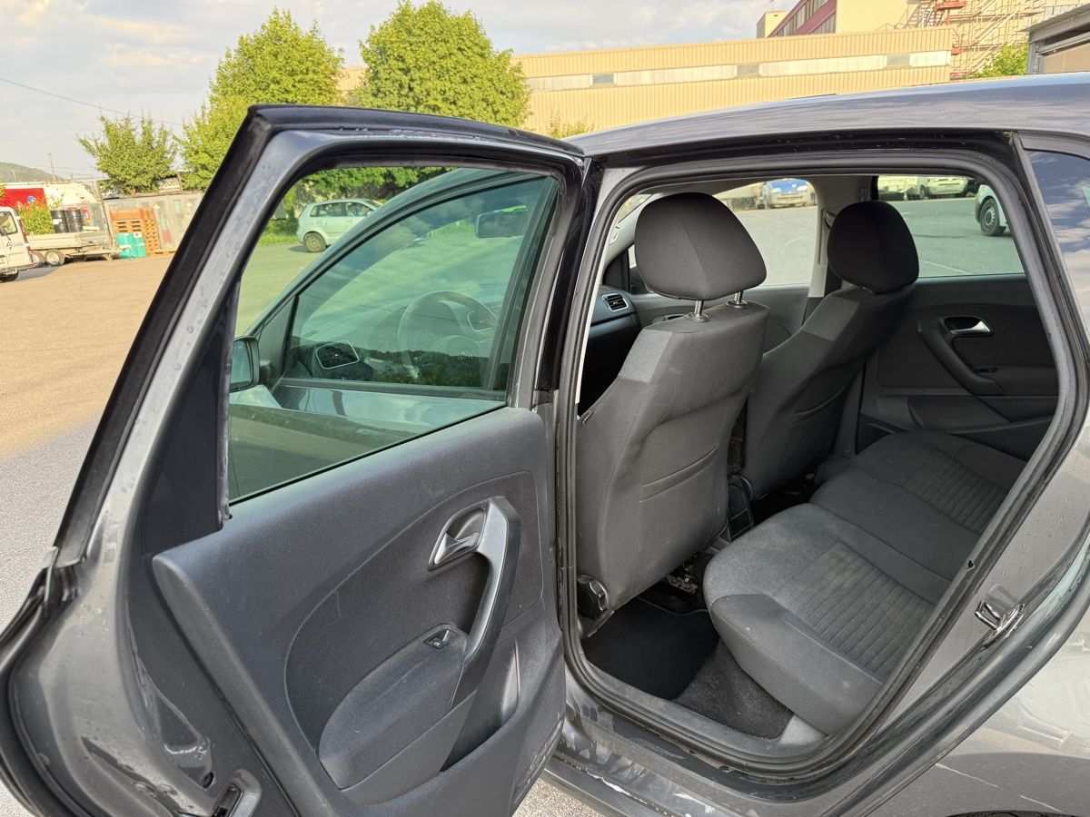 VW Automobili: Vw Polo 1.2 Benzin ab 1.- CHF – Usato da Spreitenbach venduto da 8957_Spreitenbach 3