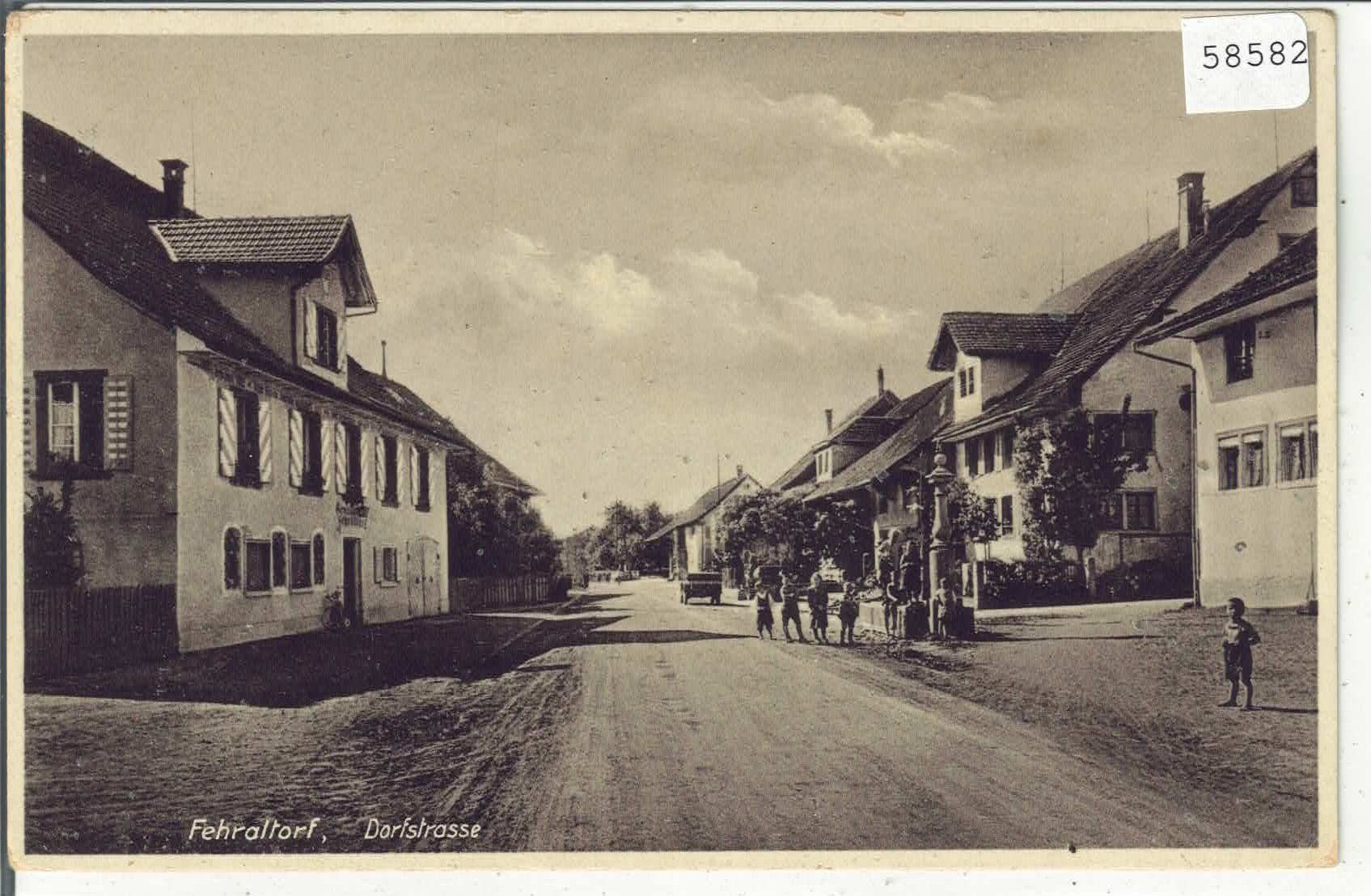 Cartoline postali: Fehraltorf - Dorfstrasse - animee – Usato da Ettingen venduto da Kartenplanet
