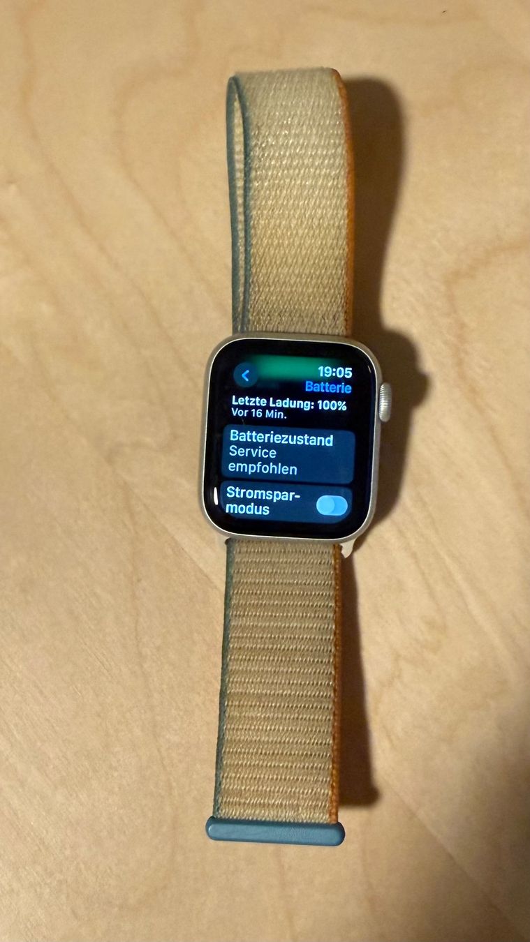 Apple Smartwatch: Apple Watch SE GPS, 40 mm – Gebraucht aus Thun von epb-2 2