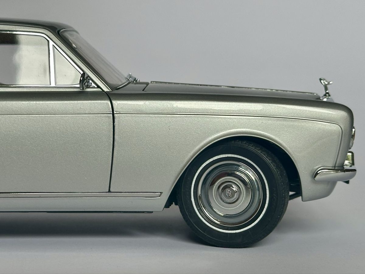 Rolls Royce Modellini d'auto: Model 1:18 Rolls Royce Silver Shadow  – Nuovo (secondo la descrizione) da Bern venduto da chr_ln86 3