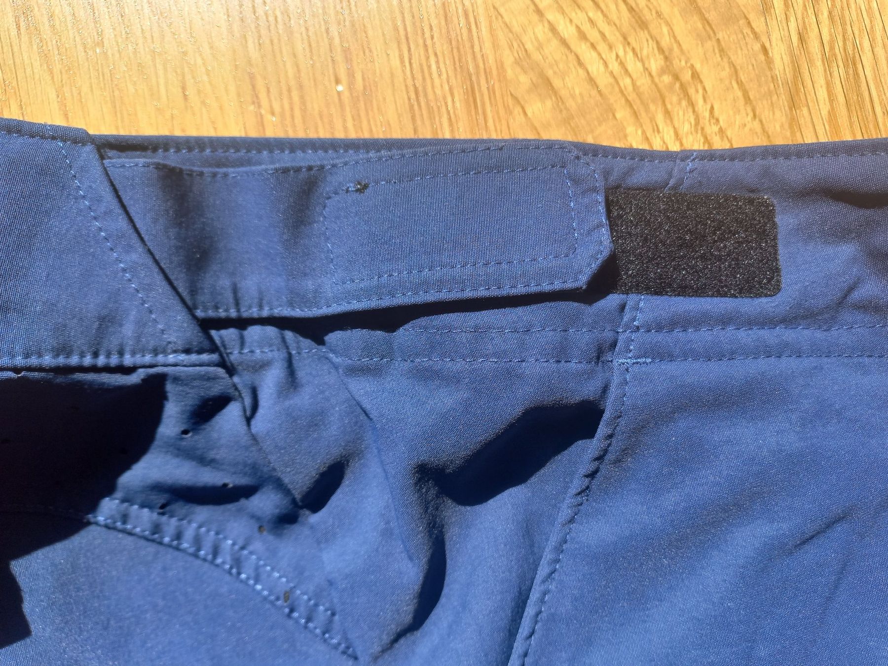 Giro Pantaloni: Short vélo VTT Giro, taille M – Usato da La Tour-de-Peilz venduto da Gilbrtogil 5