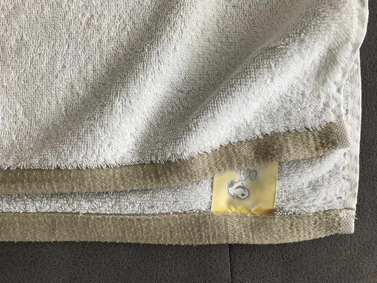Teli da bagno: Snoopy Kinder Badtuch – Usato da Niederuzwil venduto da nic_qjk5 1