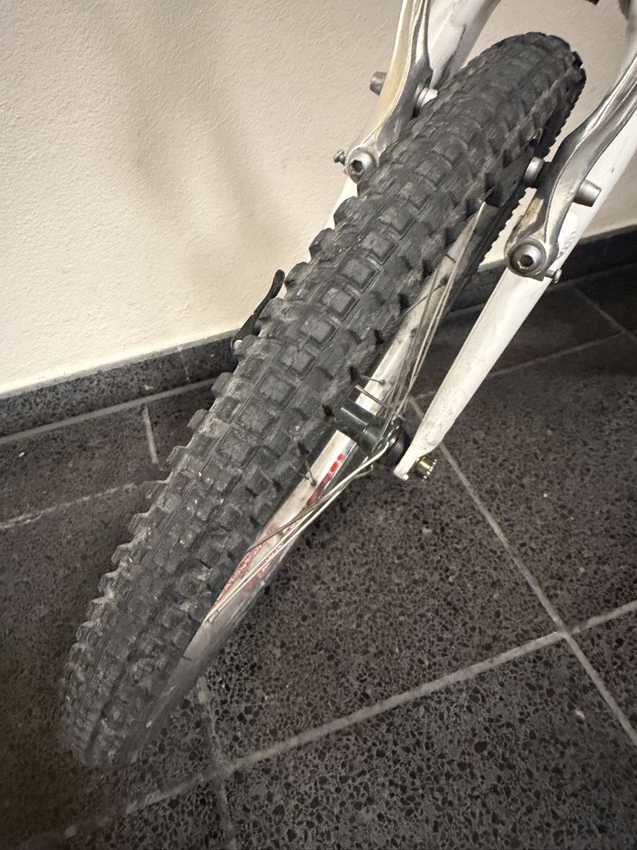 Woom Biciclette: Woom 4 – Usato da Winterthur venduto da nat_bvg9 2