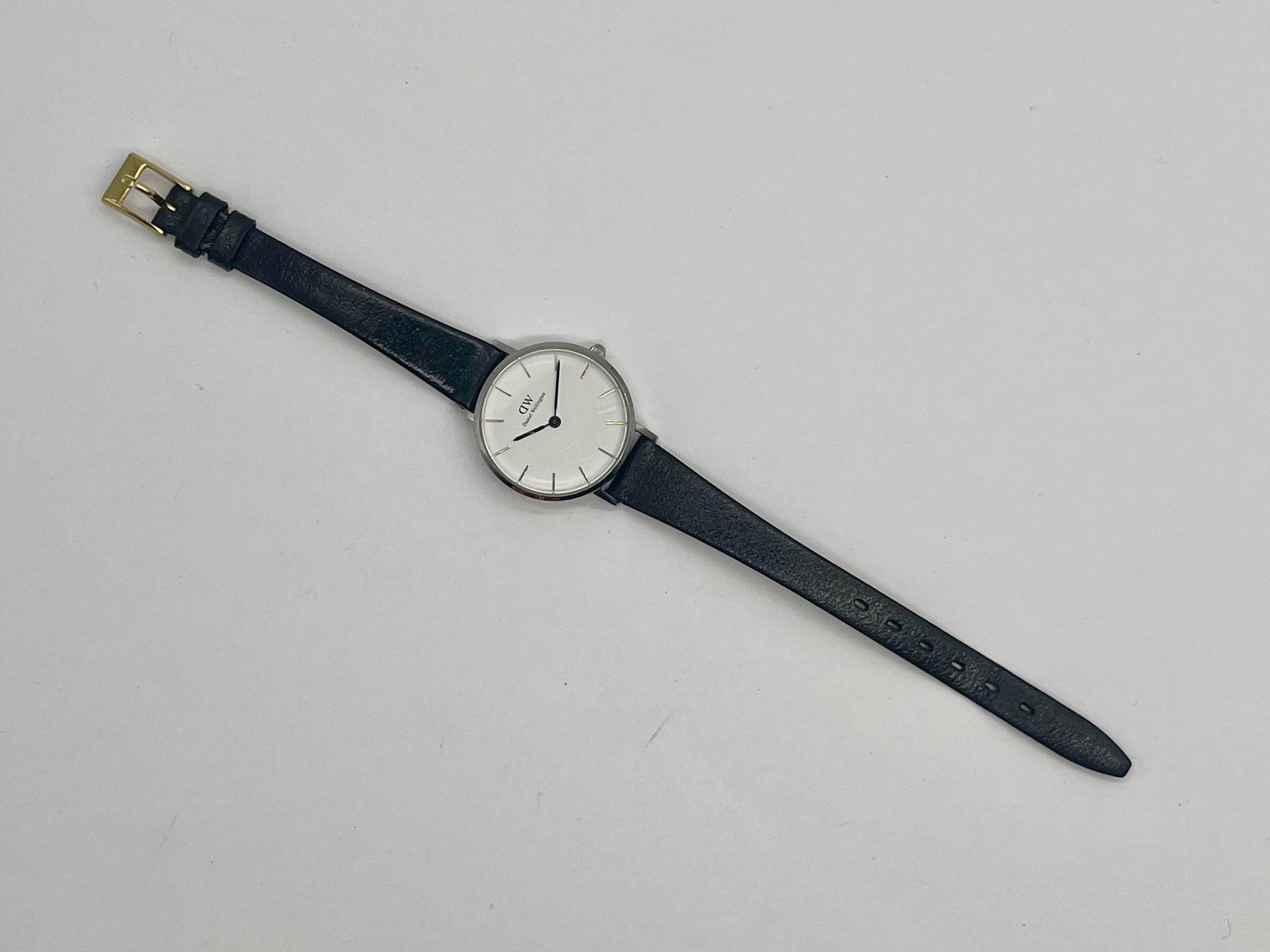 Daniel Wellington Orologi: Daniel Wellington B28501 Damenuhr – Usato da Aarau venduto da VelEis_Watches 3