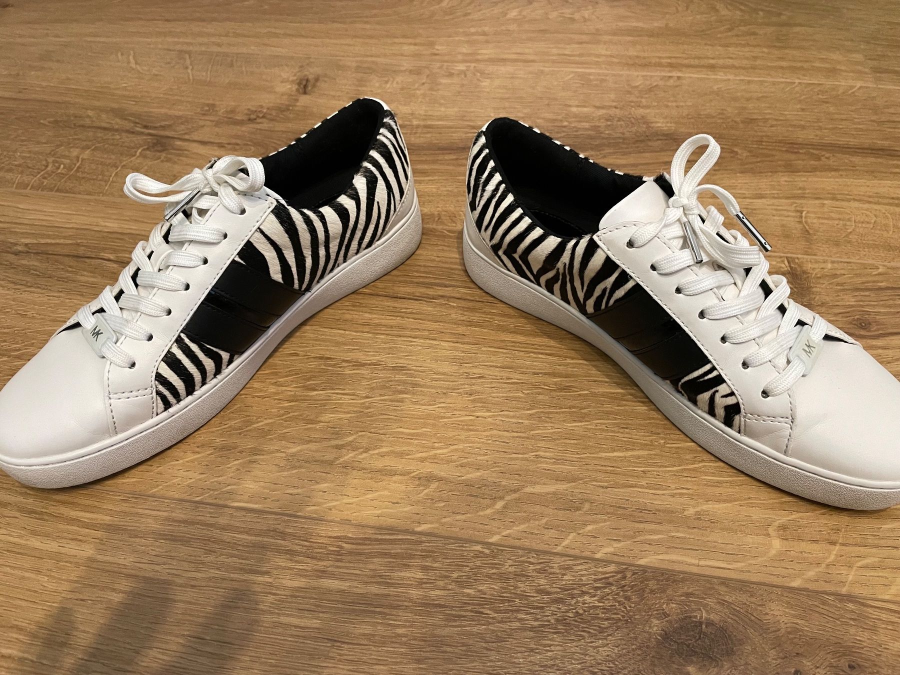 Michael Kors Scarpe da donna: Michael Kors Sneakers / Gr.38 – Usato da Vilters venduto da markus_85 1