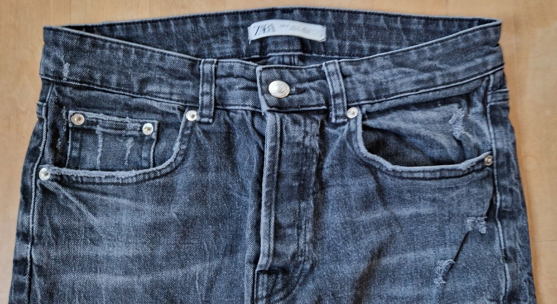 Zara Jeans: Zara Jeans – Usato da Muri b. Bern venduto da mlu_vgj7 4
