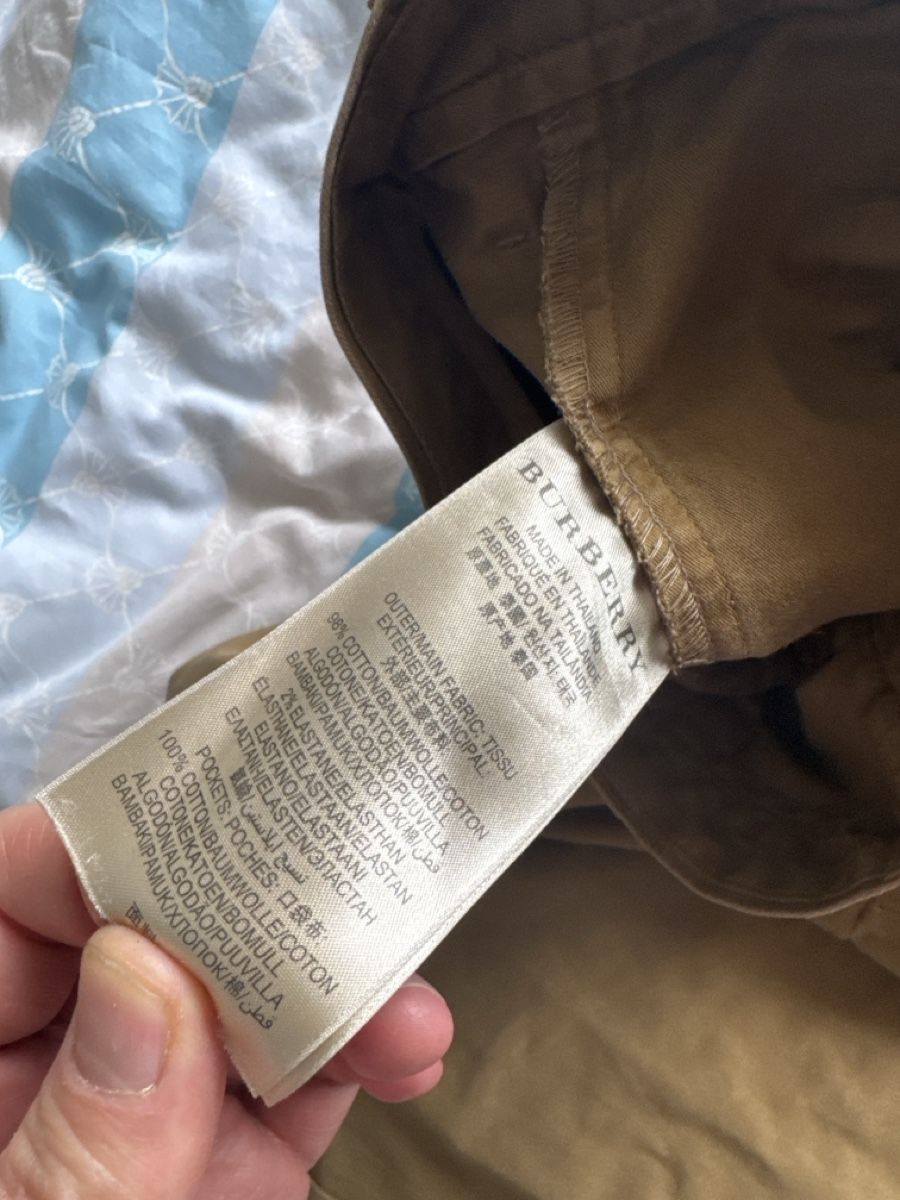 Burberry Pantaloni: Burberry  – Usato da Menzingen venduto da Dali2504 2