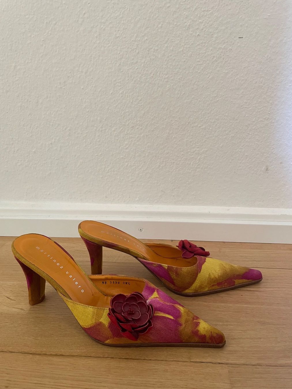 Damenschuhe: farbige Absatzschuhe, Grösse 38 – Gebraucht aus Basel von kra_w6mq