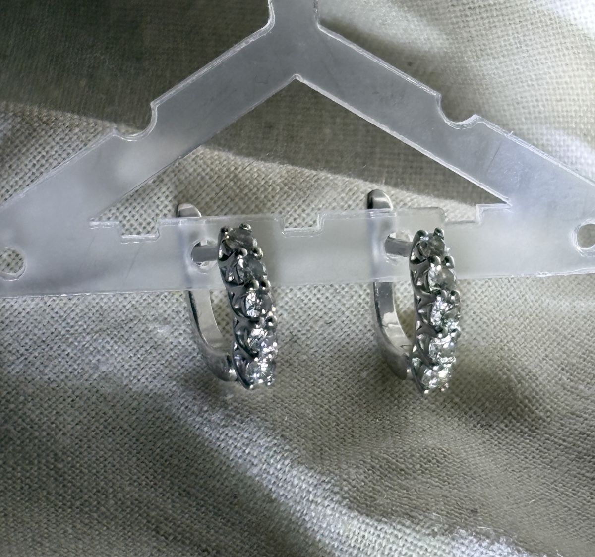 Ohrringe & -stecker: 14k White Gold Earrings with 0.62 cts Diamonds – Gebraucht aus Nyon von My_wardrobe 6