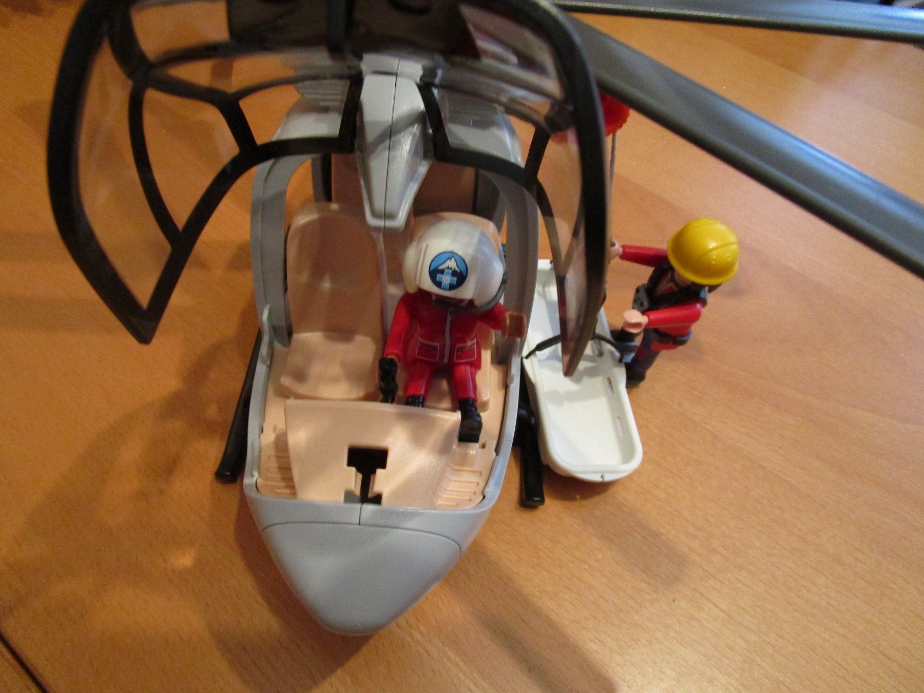 Playmobil Giocattoli: Playmobil  -  Campin Unfall mit Heli – Usato da Wetzikon ZH venduto da Storchadebar 5