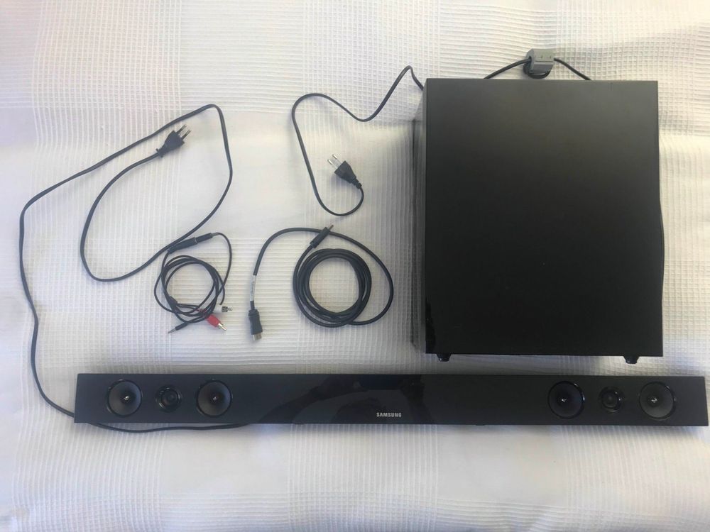 Soundbar Samsung HWF450 mit Subwoofer Kaufen auf Ricardo