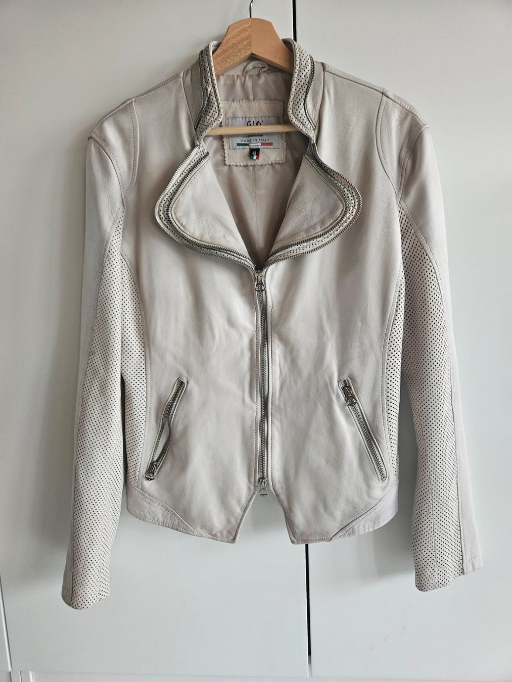 Giacche: Lederjacke – Usato da Aefligen venduto da Ninibe4