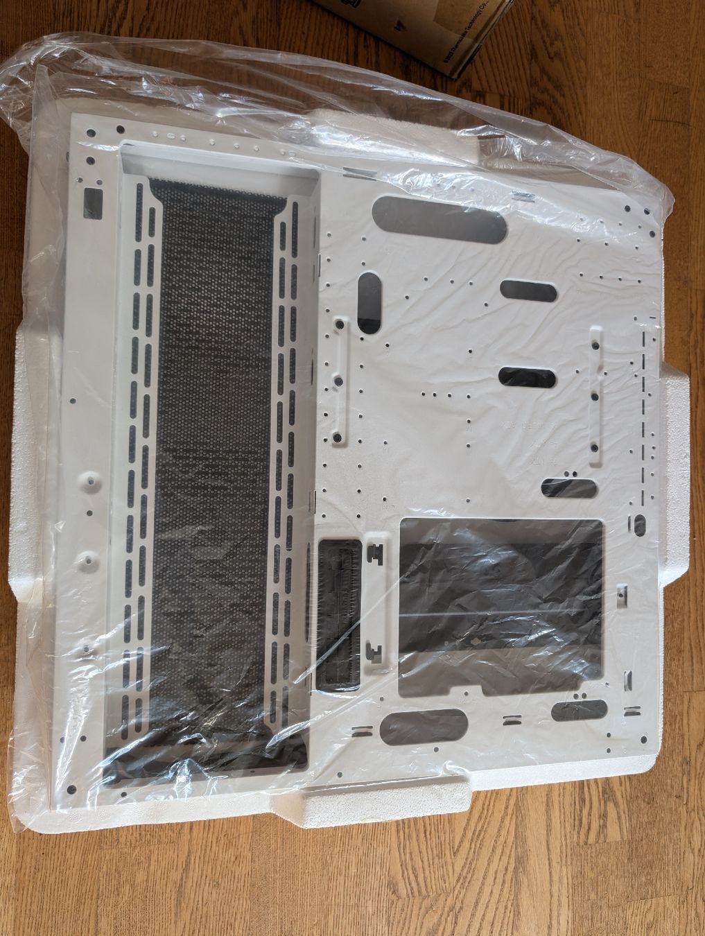 Thermaltake Boîtiers: Thermaltake Core P3 T6 Pro Computer Case Snow Edition – Neuf (Voir description) à Matten b. Interl par jan_2qdb 3