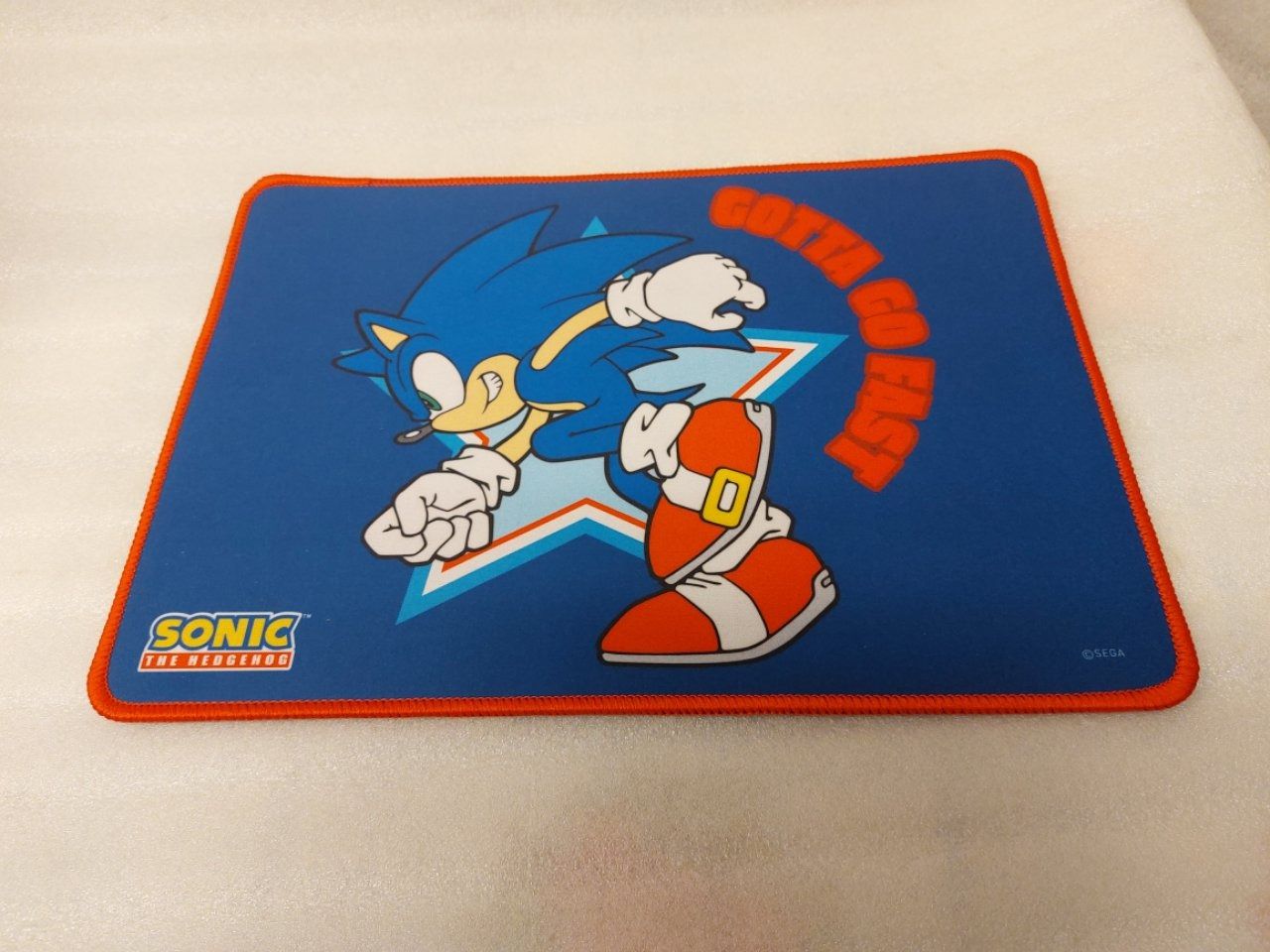 Tappetini per mouse: Sonic "Gotta Go Fast" - Mouse Pad - Tapis de souris – Nuovo (secondo la descrizione) da Pambio Noranco venduto da Pol69