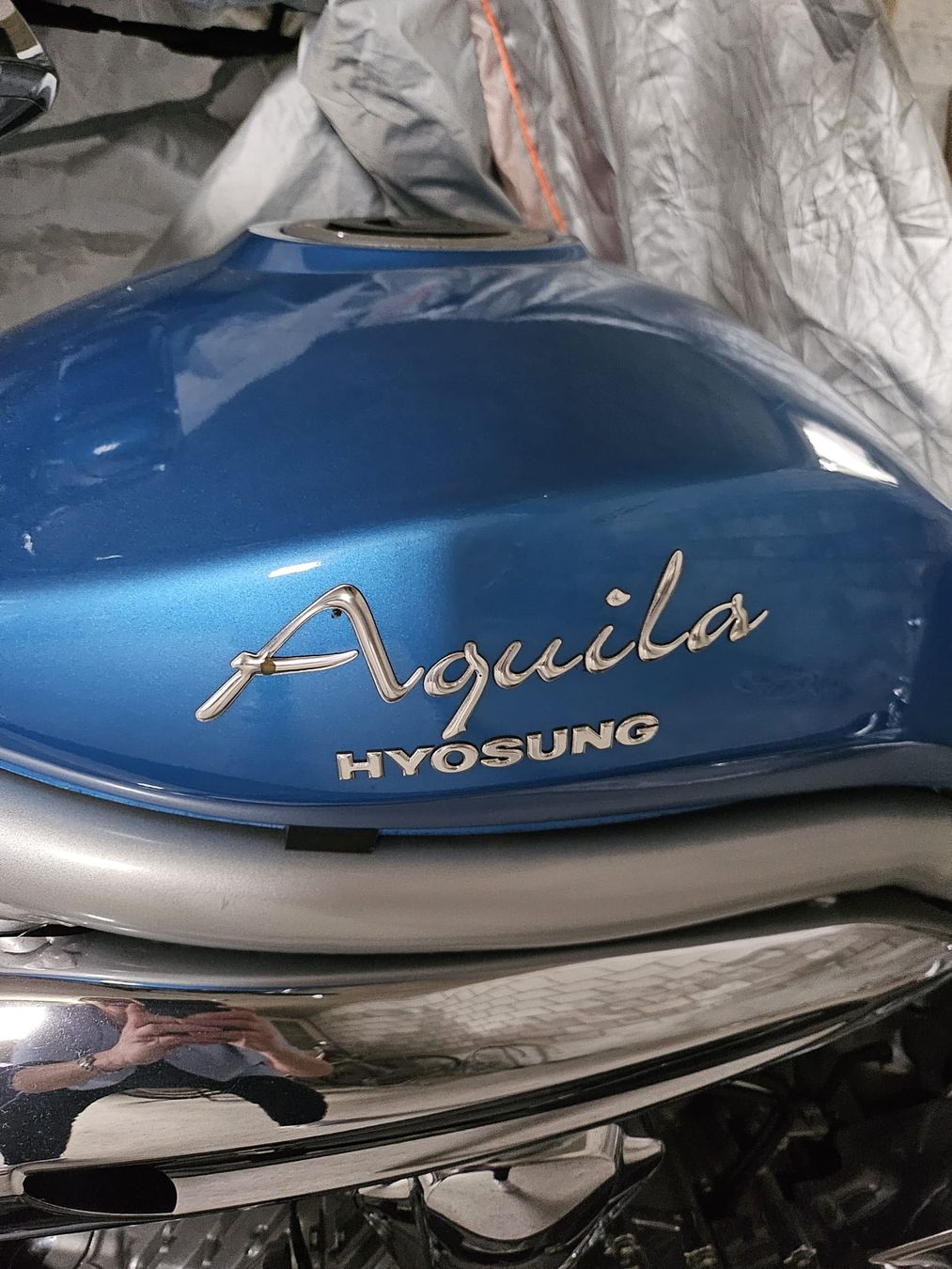 Hyosung Cruisers: Hyosung GV650 – D'occasion à Schüpfen par beff666 2