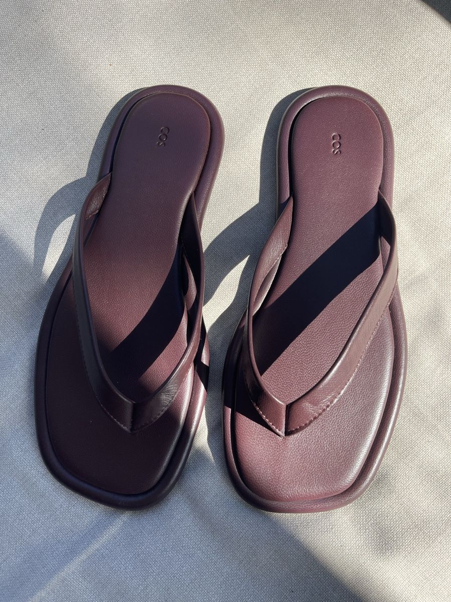 Cos Scarpe da donna: Cos Flip-Flops 39 neue  – Nuovo (secondo la descrizione) da Dübendorf venduto da olh_rs5r
