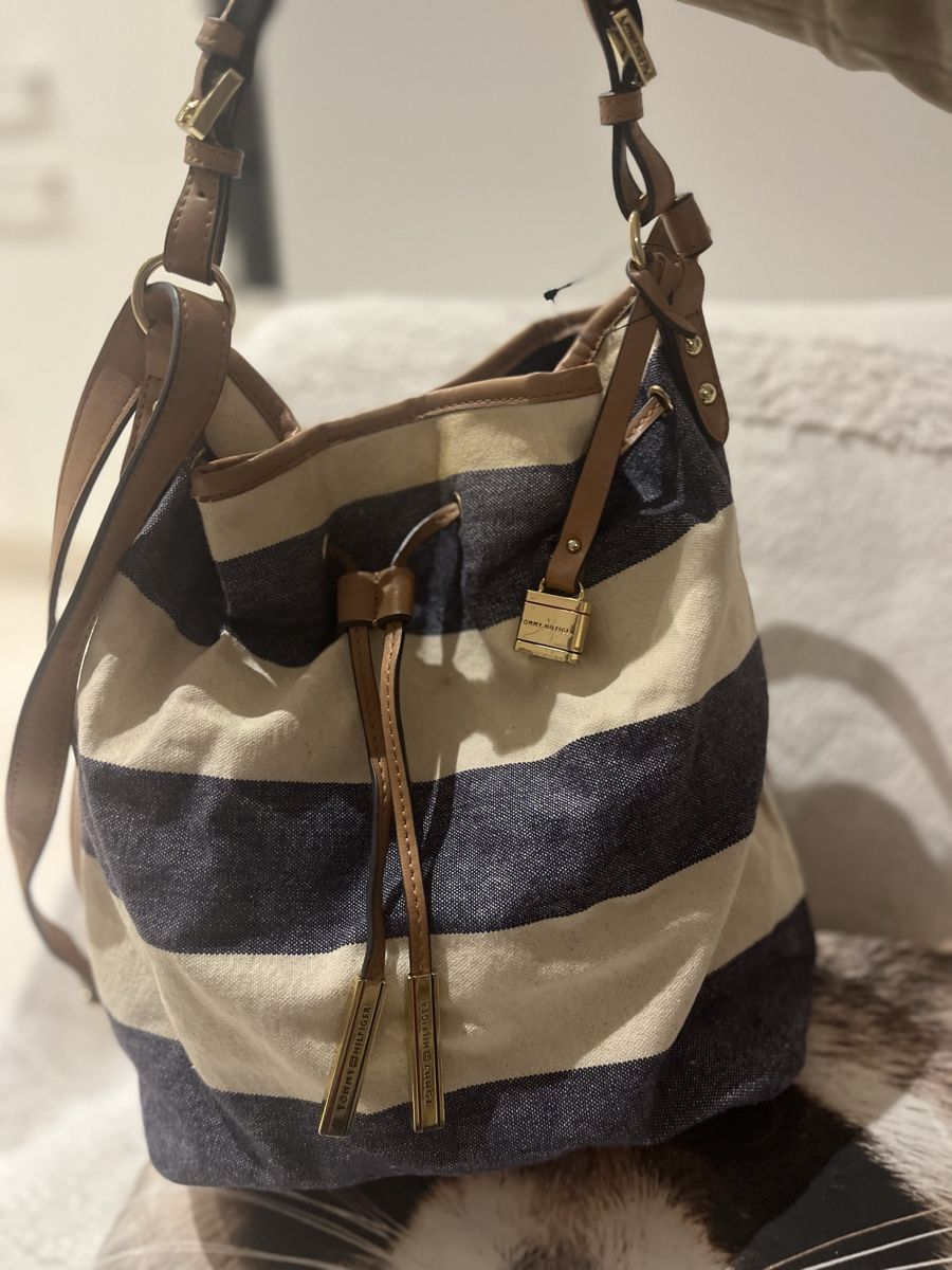 Tommy Hilfiger Taschen für Damen: Tommy Hilfiger Tasche – Gebraucht aus Turgi von SvetlaM 4