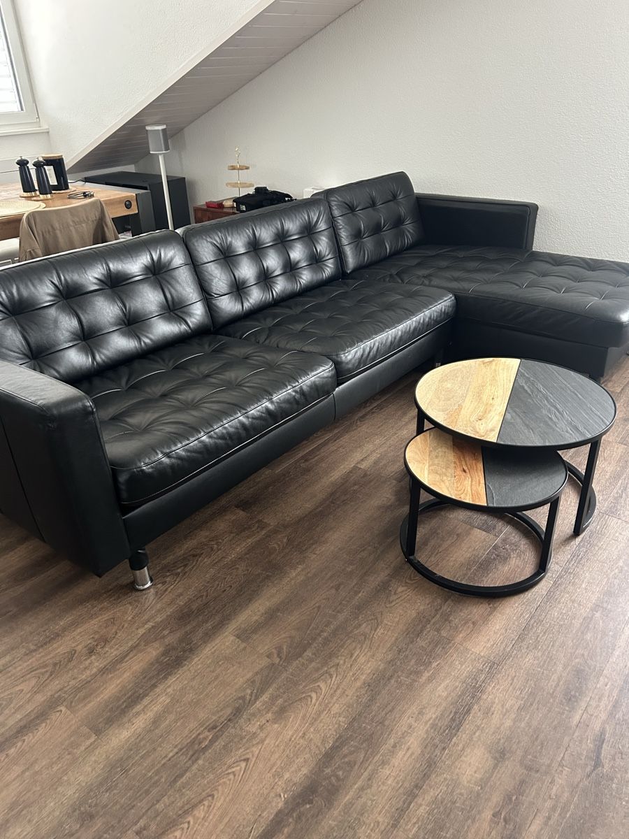 Ikea Divani: Ecksofa Leder schwarz – Usato da Bern venduto da dom_zfq8
