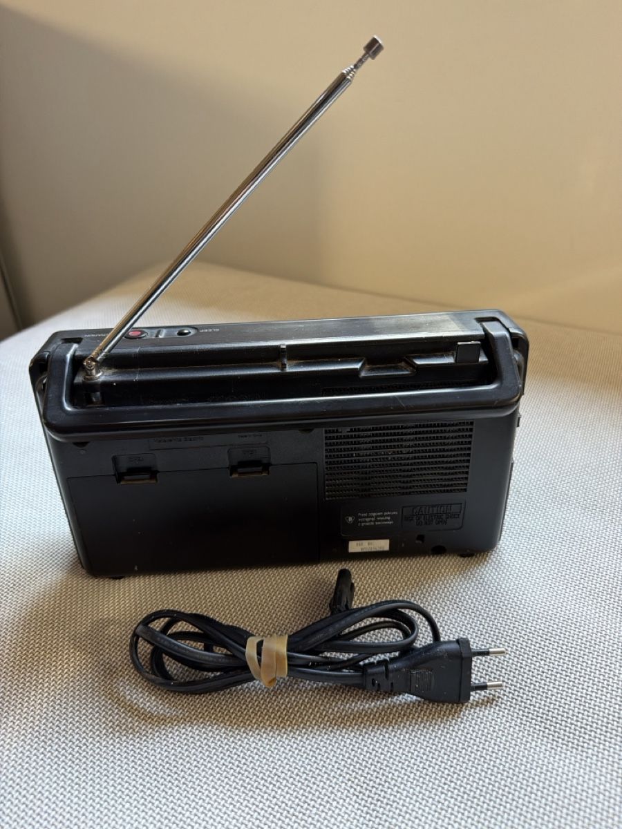 Panasonic Radio: Radio FM, LW, MW Panasonic – Usato da Neuchâtel venduto da Mel1966 1