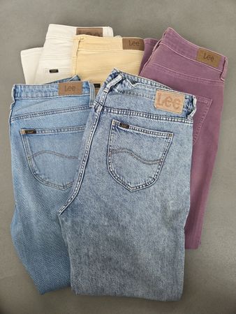 5 Lee Carol Jeans, W30 L31, Verschiedene Farben!