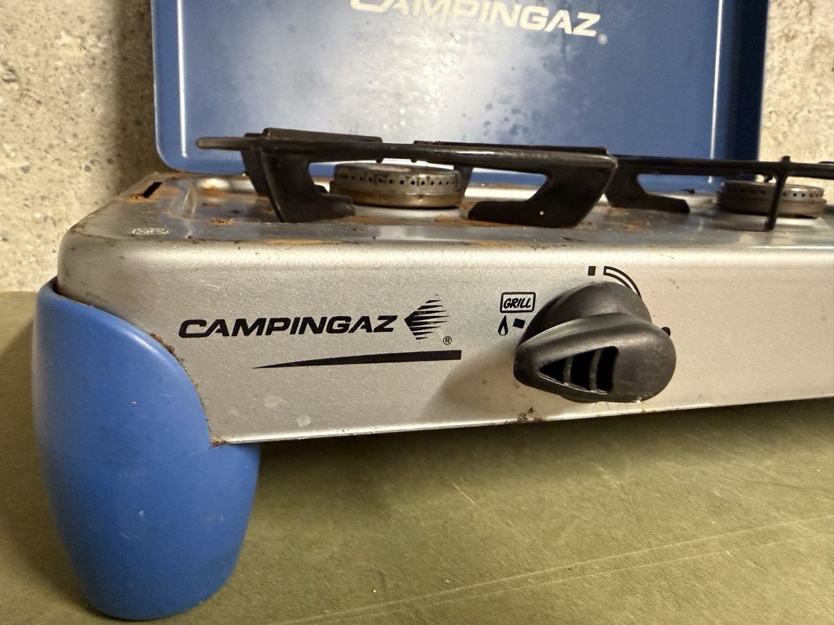 Griglie: Campingaz Camping Kitchen 2 Kochfelder – Usato da Birmenstorf AG venduto da Pat_roll. 1