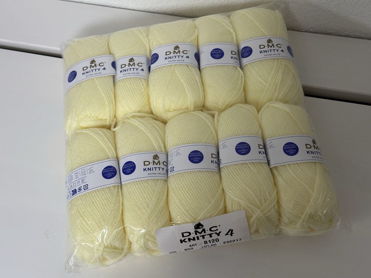 Lana: DMC Knitty 4, 10 Knäuel à 50 Gramm – Nuovo e nell'imballaggio originale da Holderbank SO venduto da _Renarde_