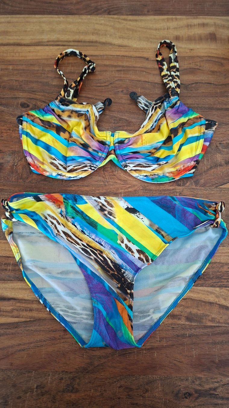 Maillots de bain & Bikinis: Damen Bikini Grösse 40/ E-Cup – D'occasion à Kriens par Wolly85