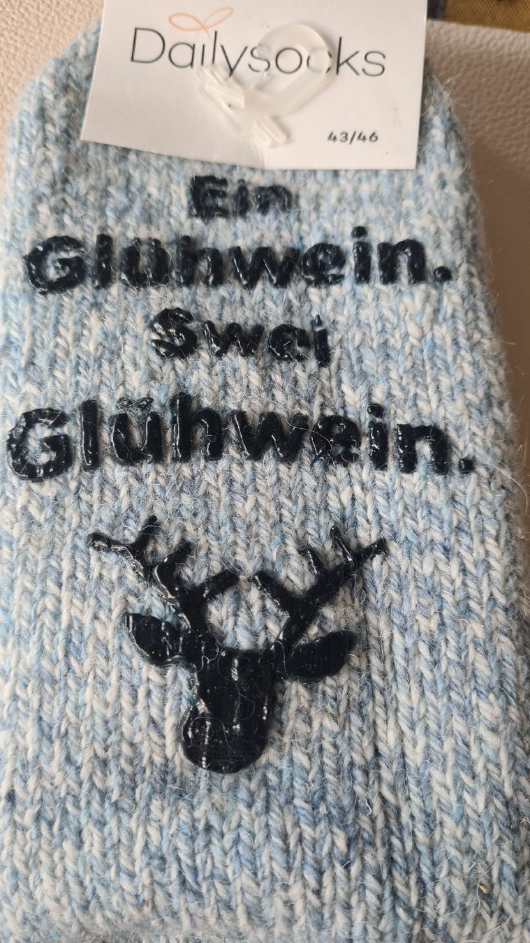 Chaussettes: Damen Wintersocken "Glühwein" Gr. 39/42 – Neuf avec emballage d'origine à Dussnang par Mak13 1