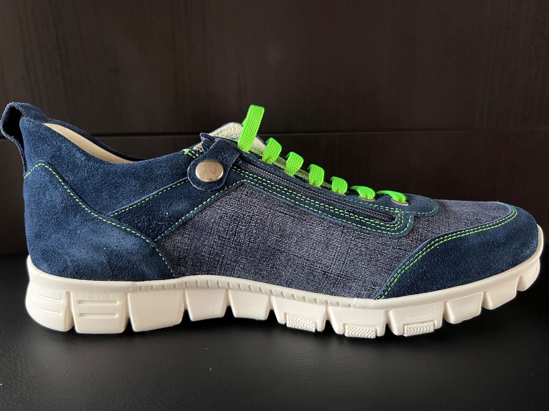 Scarpe da uomo: Liquidation! ZECCHINO Sneaker Gr. 35 – Nuovo e nell'imballaggio originale da Steinhausen venduto da Jan_CesilWeber 3