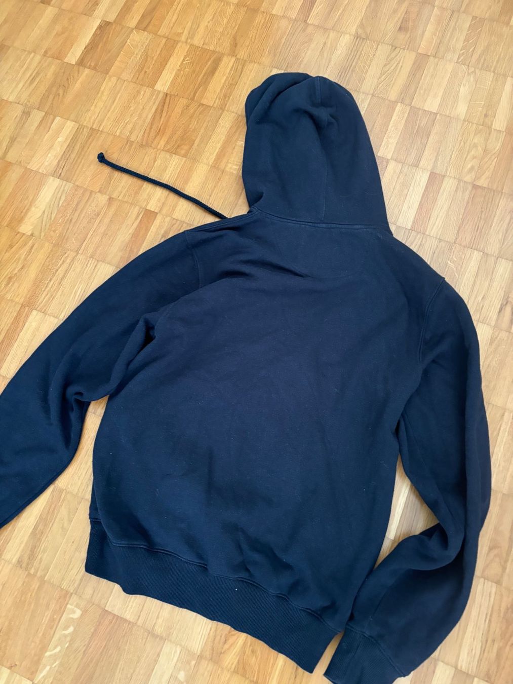Hard Rock Cafe Maglioni & Felpe: Hard Rock Cafe Wien, Pulli – Nuovo (secondo la descrizione) da Winterthur venduto da Sunshine143 3