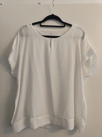 Kleiderpaket Diverse (neue) Markenblusen