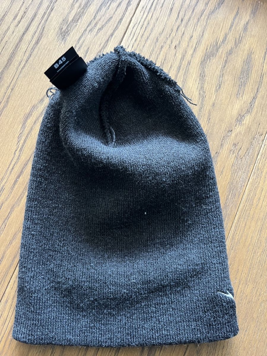 Chapeaux, bonnets & casquettes: Bonnet gris – Neuf (Voir description) à St. Prex par Nikolletta 3
