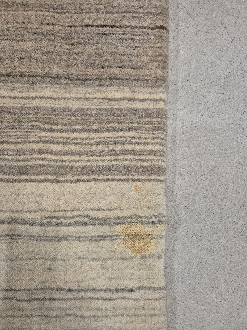 Teppiche: Teppich ESPOSA EDITION ALKATIF MODERN hellbraun gestreift – Gebraucht aus Pfaffnau von furush6 1