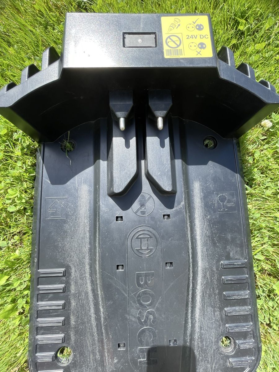 Bosch Tagliaerba: Bosch Indego S+500 inkl. Garagenbox – Usato da Volketswil venduto da mar_7fvr 5