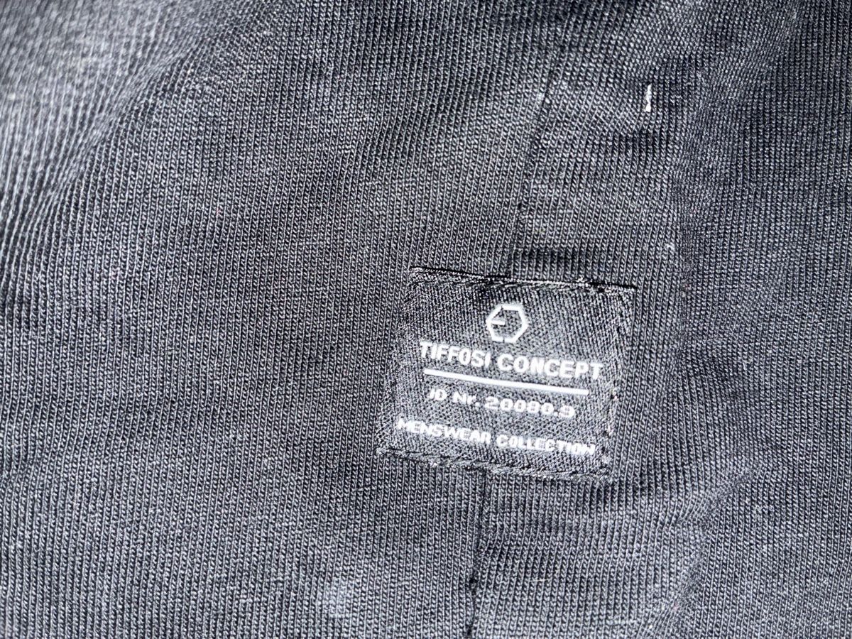 Maglioni & Felpe: Herren Pullover TIFFOSI schwarz Grösse M Regular Fit – Usato da St. Gallen venduto da Joao_Serralheiro 1
