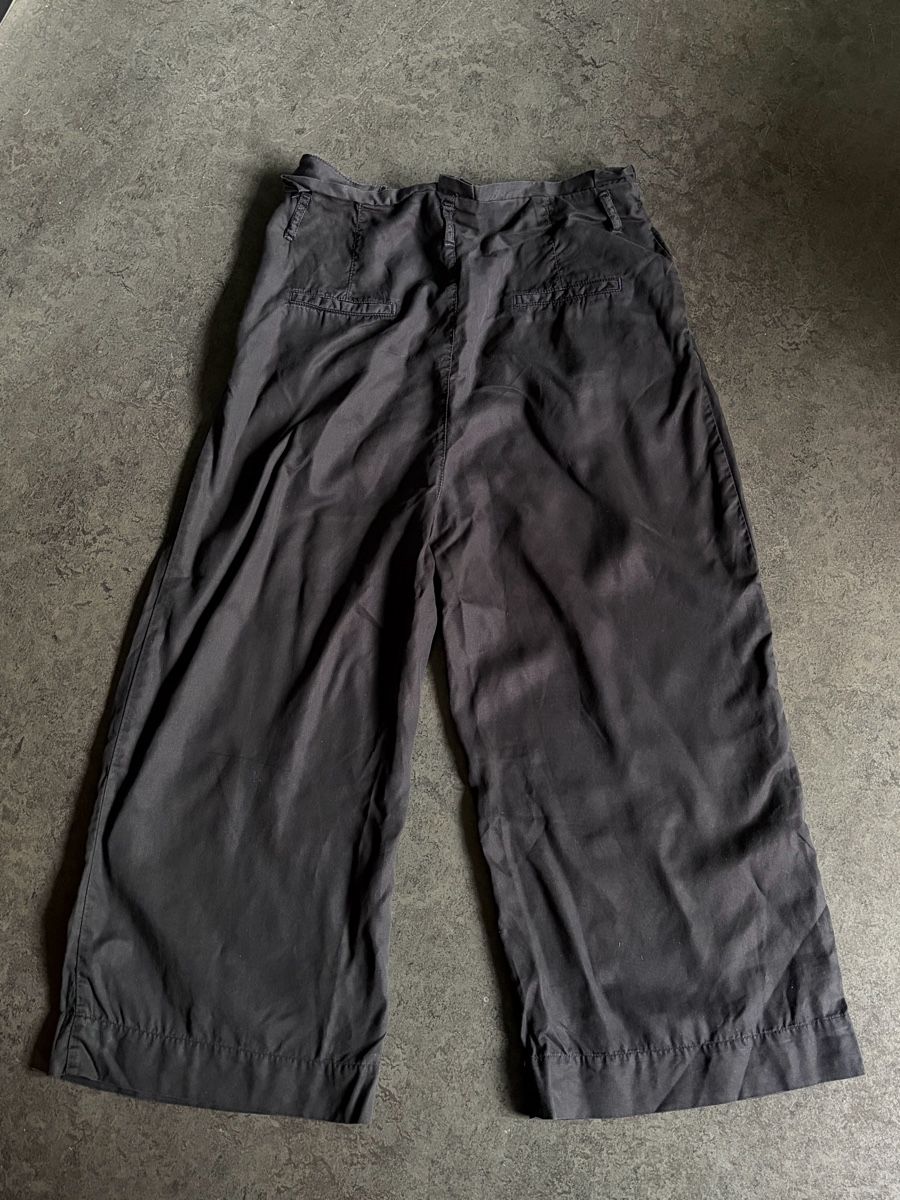Zara Pantaloni: Zara Basic Culottes Gr. 40 Damen Sommer Hose Dunkelblau – Nuovo (secondo la descrizione) da Zürich venduto da megastored 1