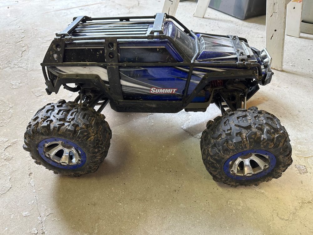 Traxxas Summit 1:8 | Kaufen auf Ricardo