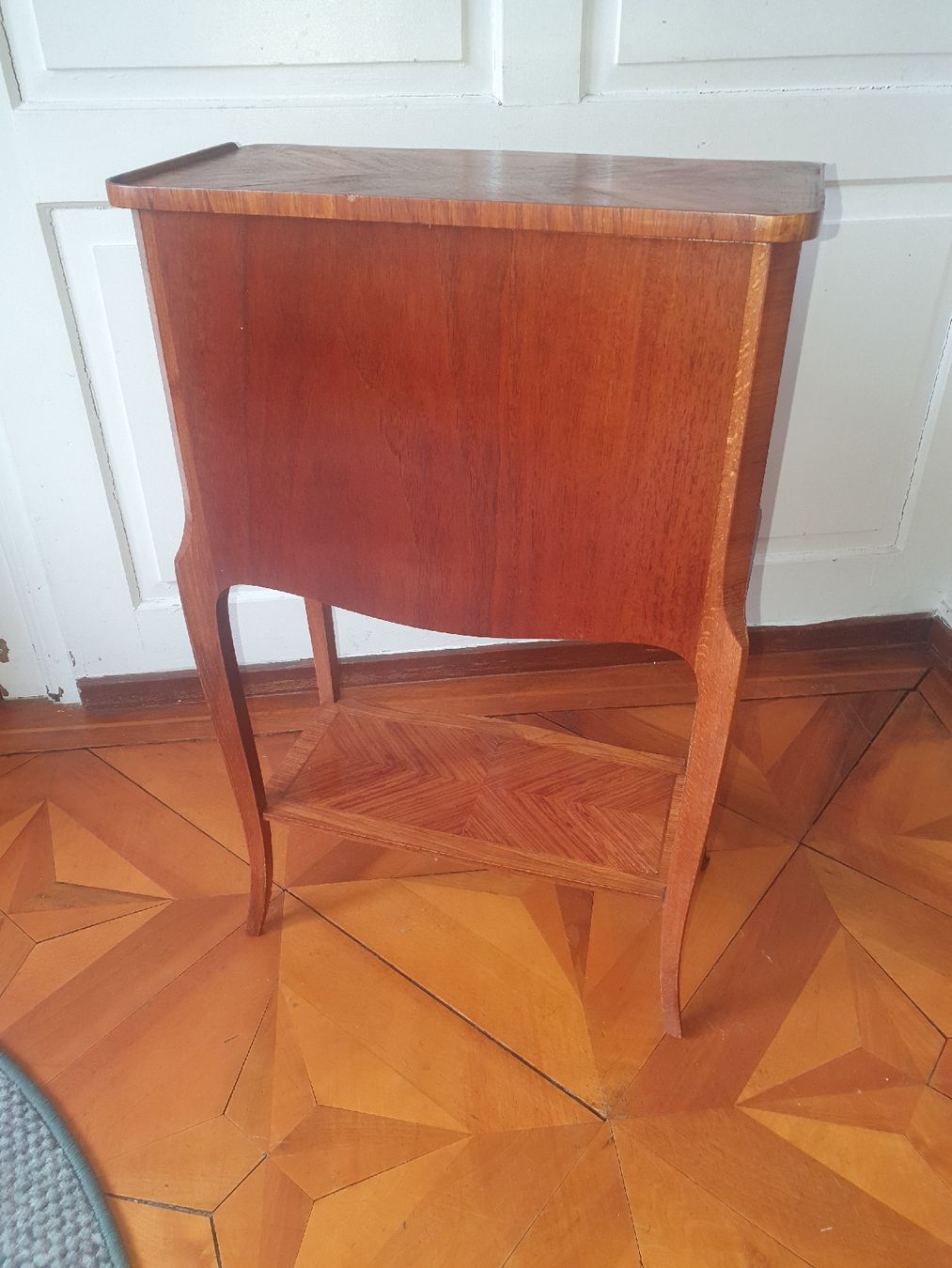 Console: Schöne Konsole – Usato da Flawil venduto da Naphtali 5