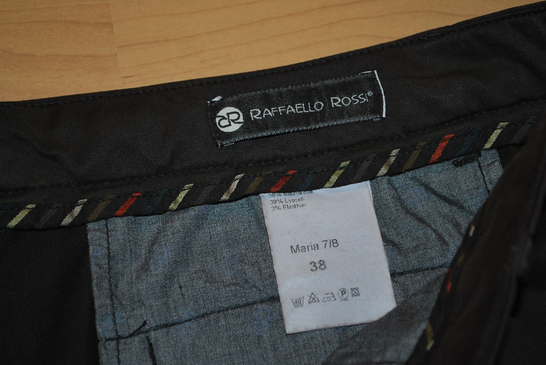 Raffaello Rossi Hosen: Pantalon/Hose  RAFFAELLO ROSSI    Taille/Grosse 38 – Gebraucht aus Cossonay-ville von Super-Price-Quality 4
