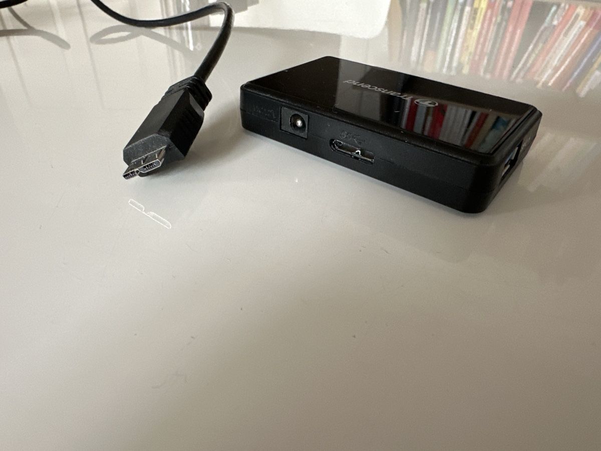 Hub & Switch: USB 3.0 Hub – Usato da Olten venduto da Oerz 2